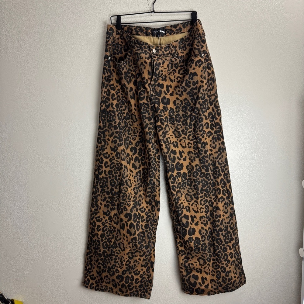 Fashion Nova Cheetah Pants Womens Flared Size 13